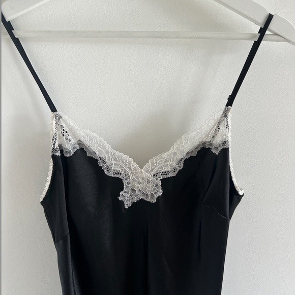 victoria's secret lingerie lace and satin slip dress - black & white, size s - Picture 4 of 8